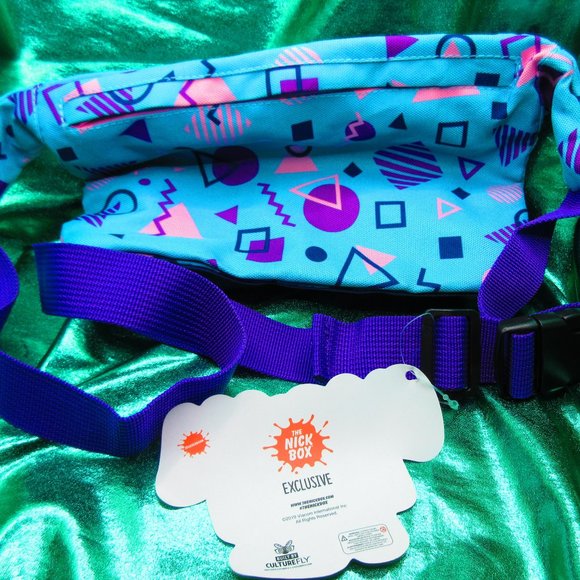 Clarissa Explains It All Fanny Pack Nick Box EXCLUSIVE SPRING 2019 - Picture 6 of 8